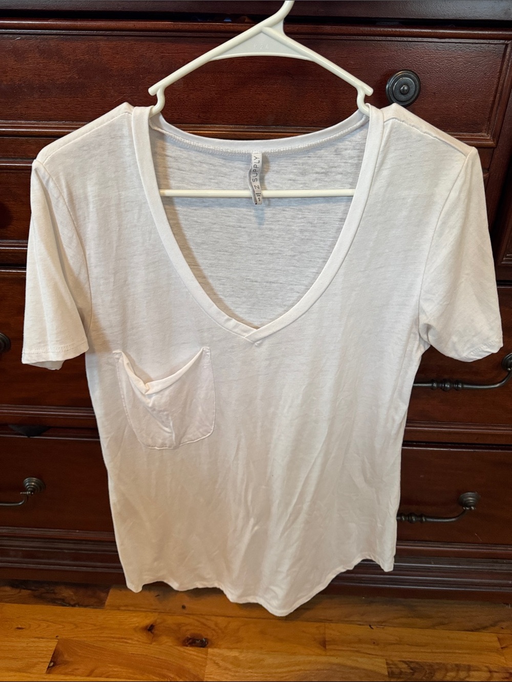 Z Supply Cream V-Neck Short Sleeve Pocket Tee